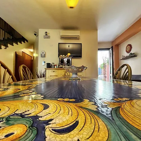 Alojamento de Acomodação e Pequeno-almoço Epos Aci Trezza