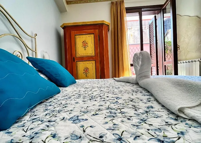 Epos Bed & Breakfast 4*