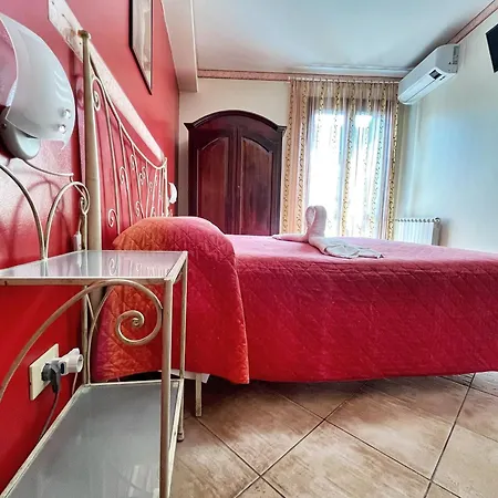Epos Bed & Breakfast 4*